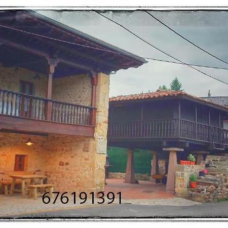 Los Campos Vivienda Vacacional Onís Esterno foto