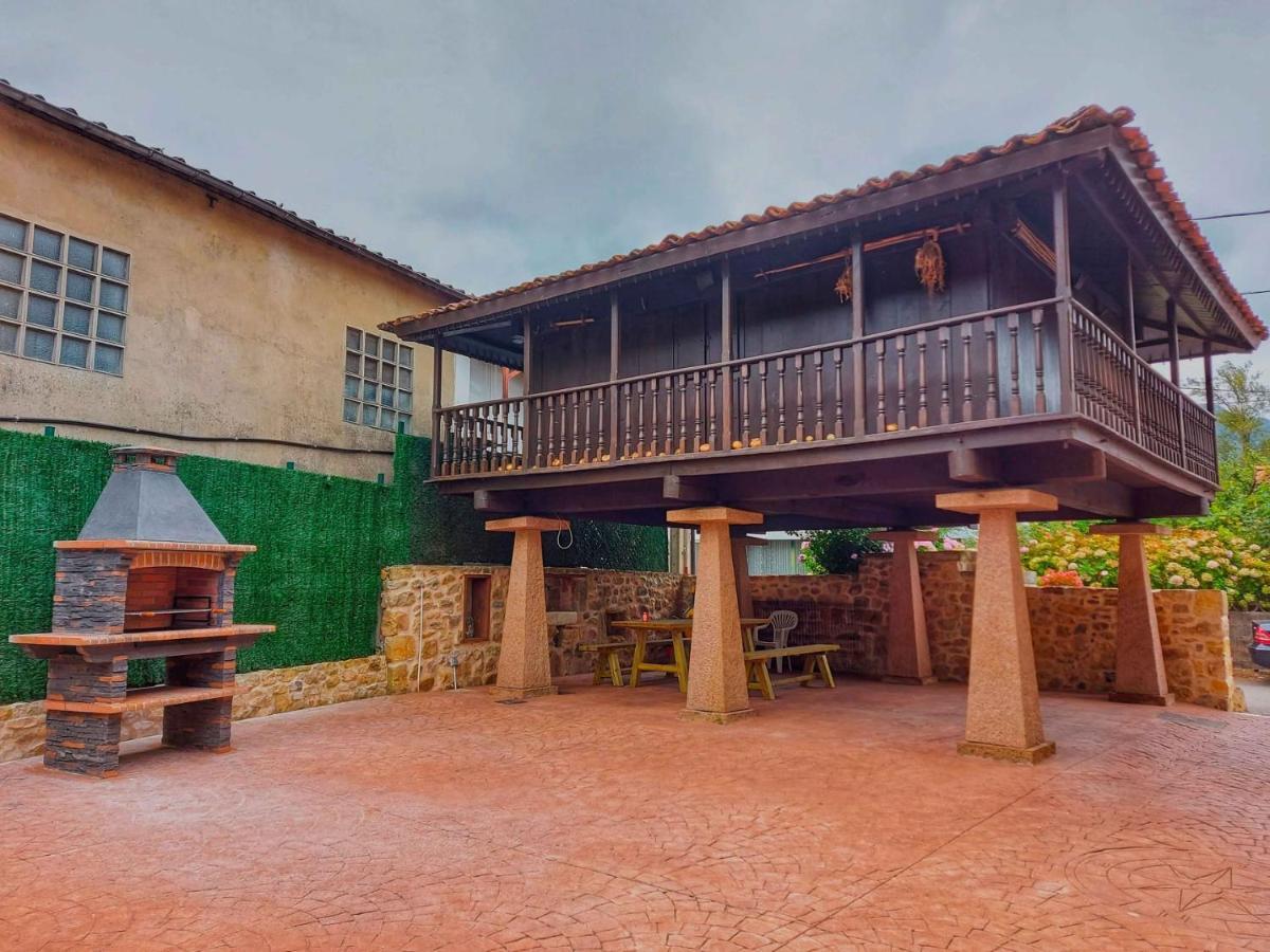 Los Campos Vivienda Vacacional Onís Esterno foto