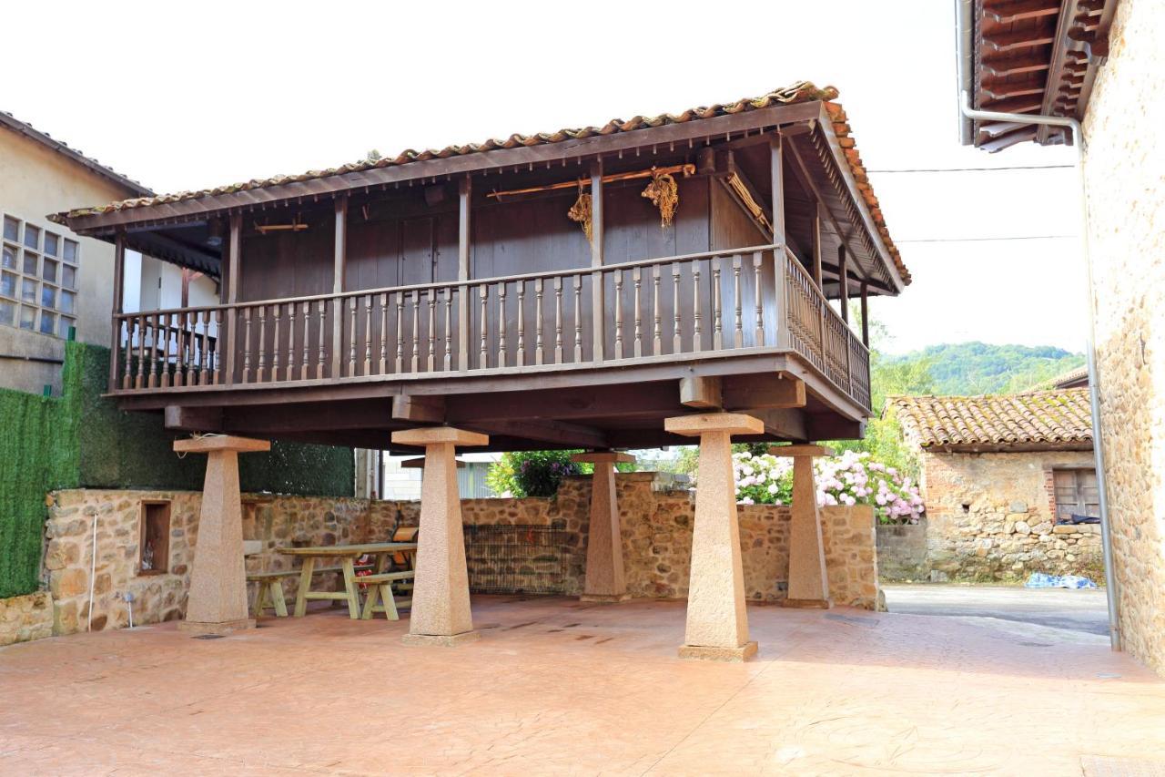 Los Campos Vivienda Vacacional Onís Esterno foto