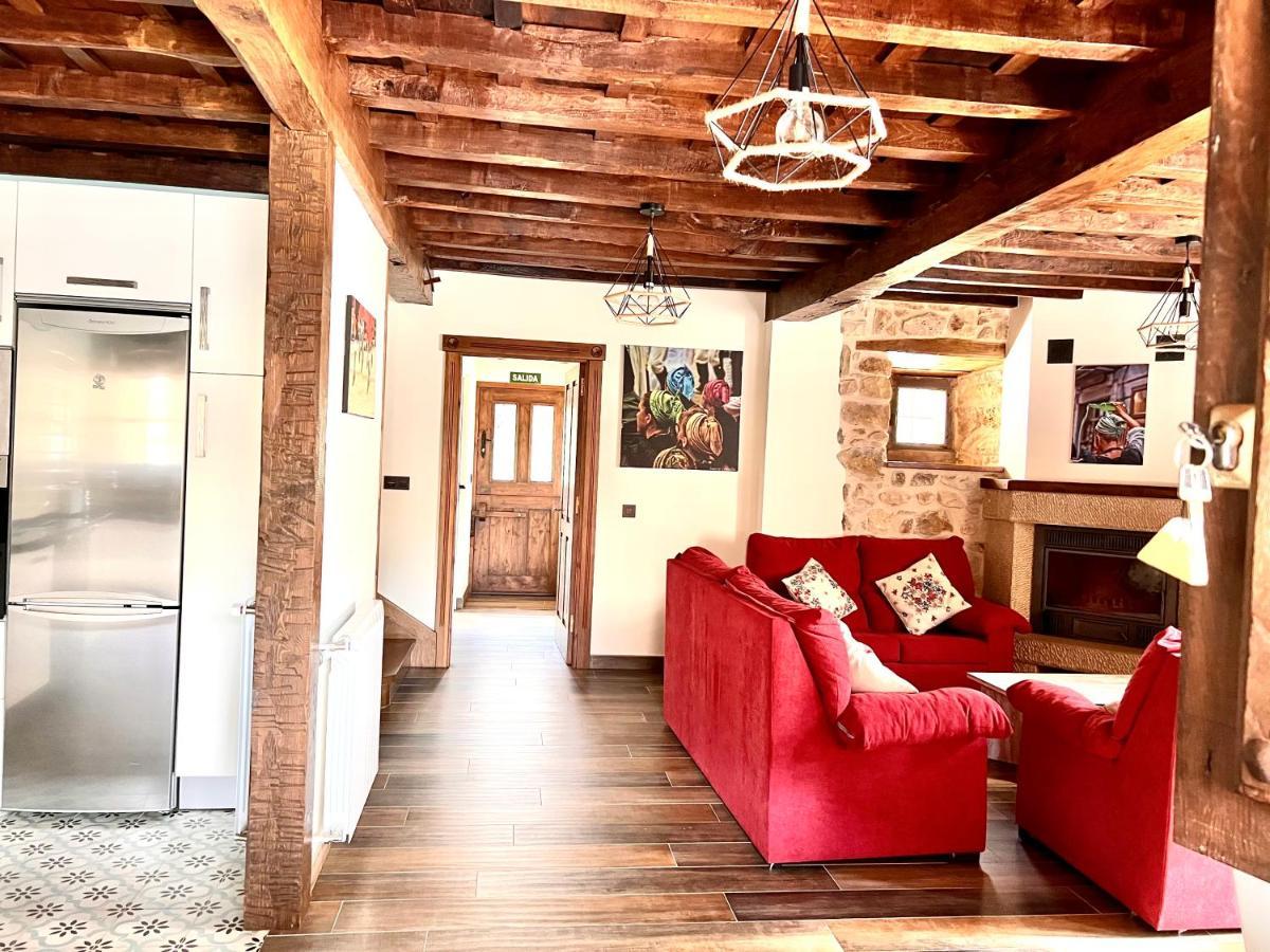 Los Campos Vivienda Vacacional Onís Esterno foto
